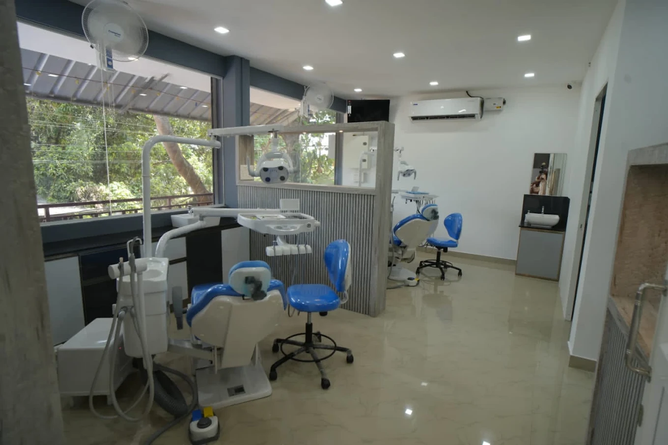 Dental treatment room at the clinic